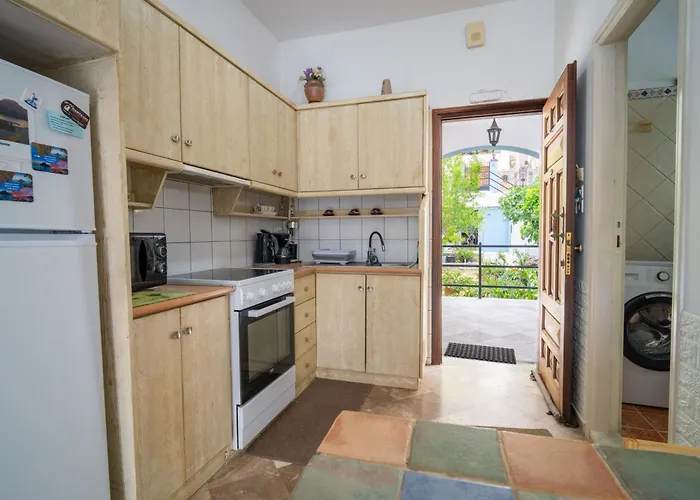 アパート Antonis Galouzis *